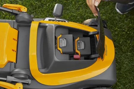 Газонокосилка аккумуляторная Stiga Collector 136 AE Kit 291342068/ST1