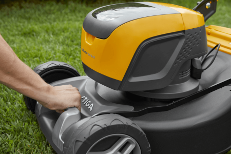 Аккумуляторные газонокосилки Stiga