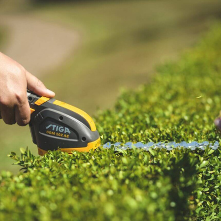 Аккумуляторные ножницы Stiga SGM 102 AE  Аккумуляторные ножницы Stiga SGM 102 AE